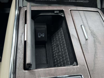 2023 Lincoln Navigator L L Reserve