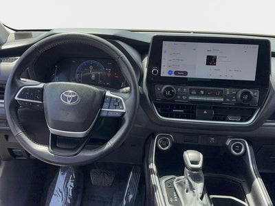 2025 Toyota Grand Highlander XLE
