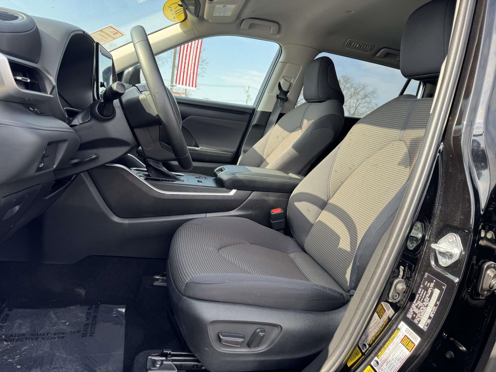 2023 Toyota Highlander Hybrid LE