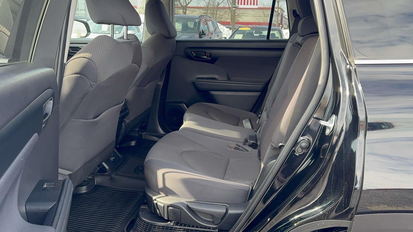 2023 Toyota Highlander Hybrid LE