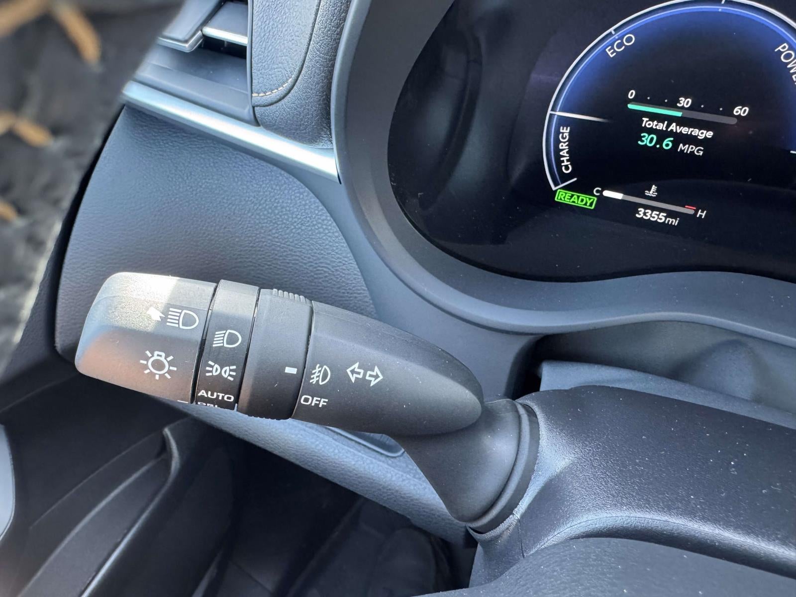 2025 Toyota Sienna Woodland Edition 7 Passenger