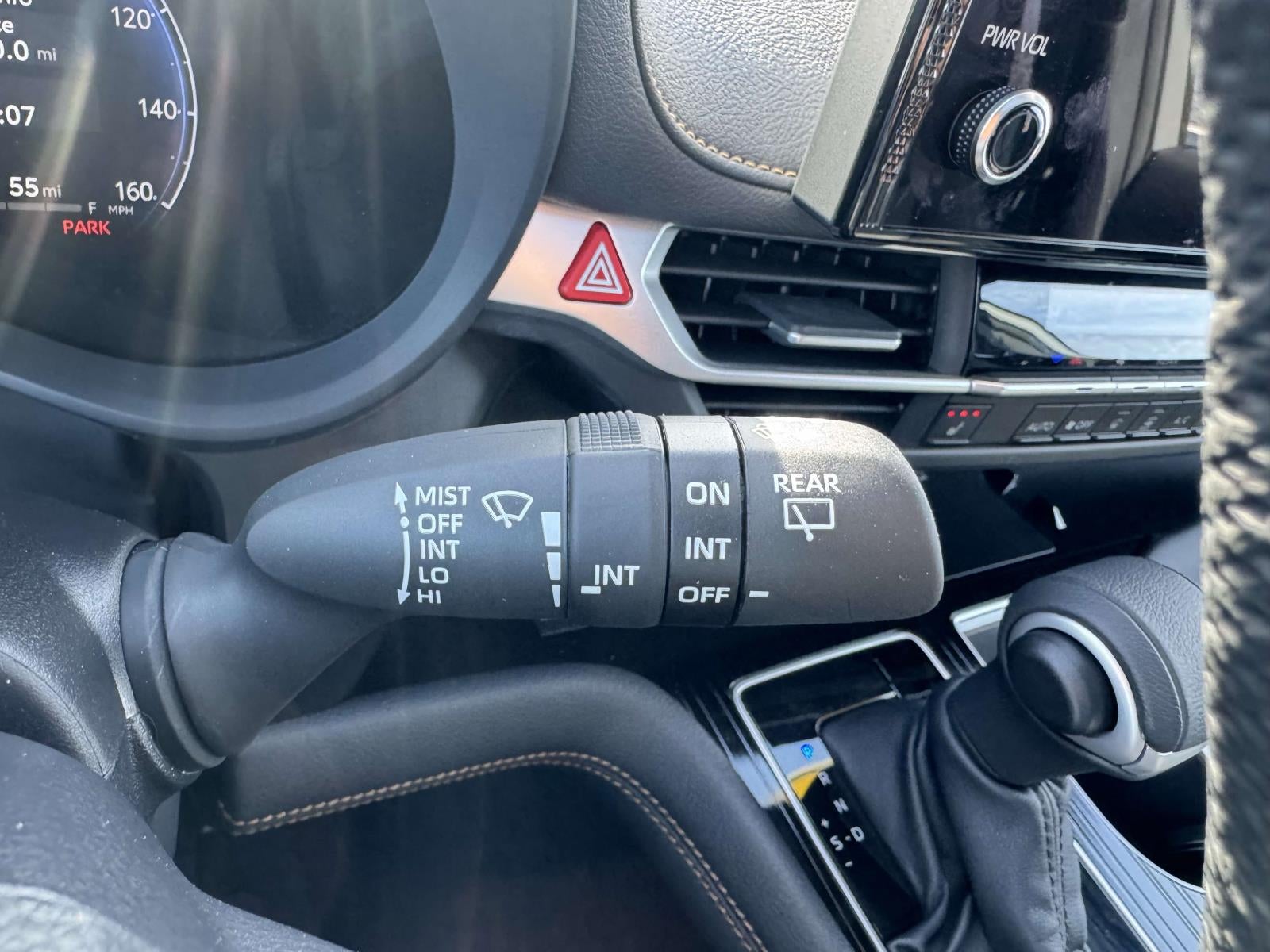 2025 Toyota Sienna Woodland Edition 7 Passenger