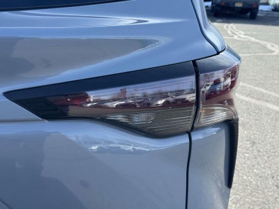 2025 Toyota Sienna Woodland Edition 7 Passenger