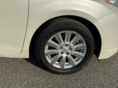 2017 Toyota Sienna XLE Premium 7 Passenger