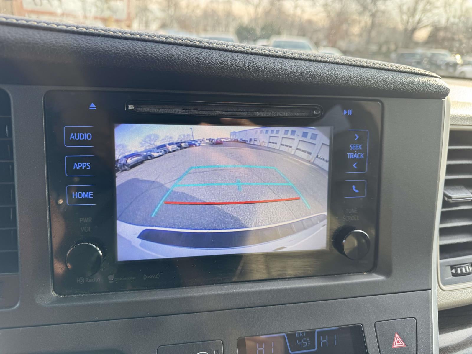 2017 Toyota Sienna XLE Premium 7 Passenger