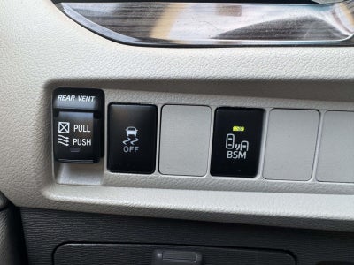 2017 Toyota Sienna XLE Premium 7 Passenger