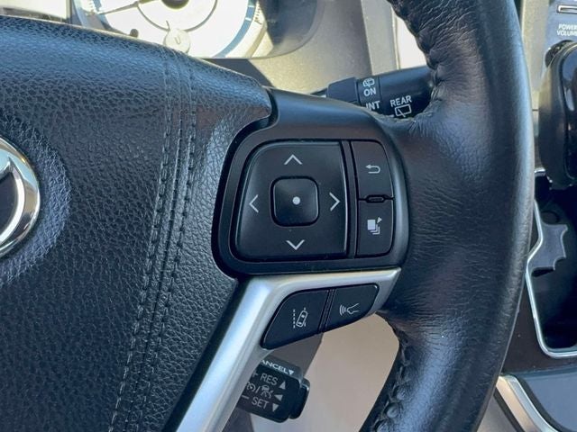 2018 Toyota Sienna XLE 7 Passenger