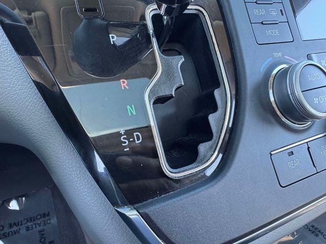 2018 Toyota Sienna XLE 7 Passenger