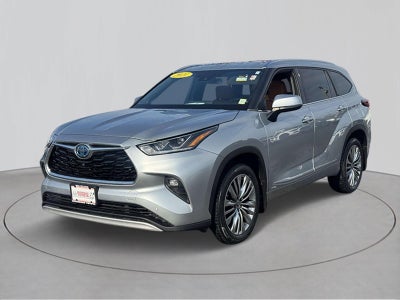 2021 Toyota Highlander Hybrid Platinum