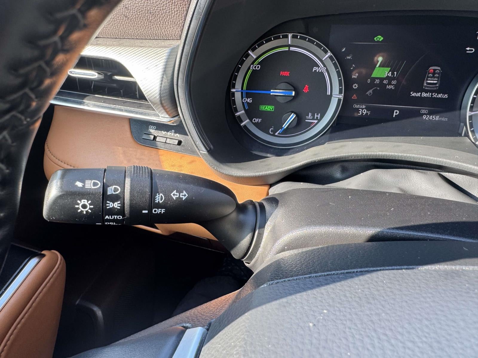 2021 Toyota Highlander Hybrid Platinum