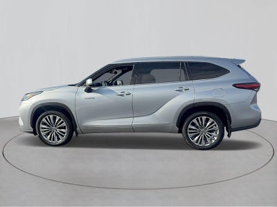 2021 Toyota Highlander Hybrid Platinum