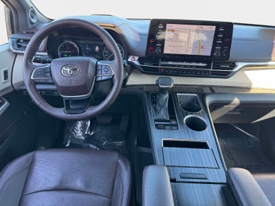 2023 Toyota Sienna Platinum 7 Passenger