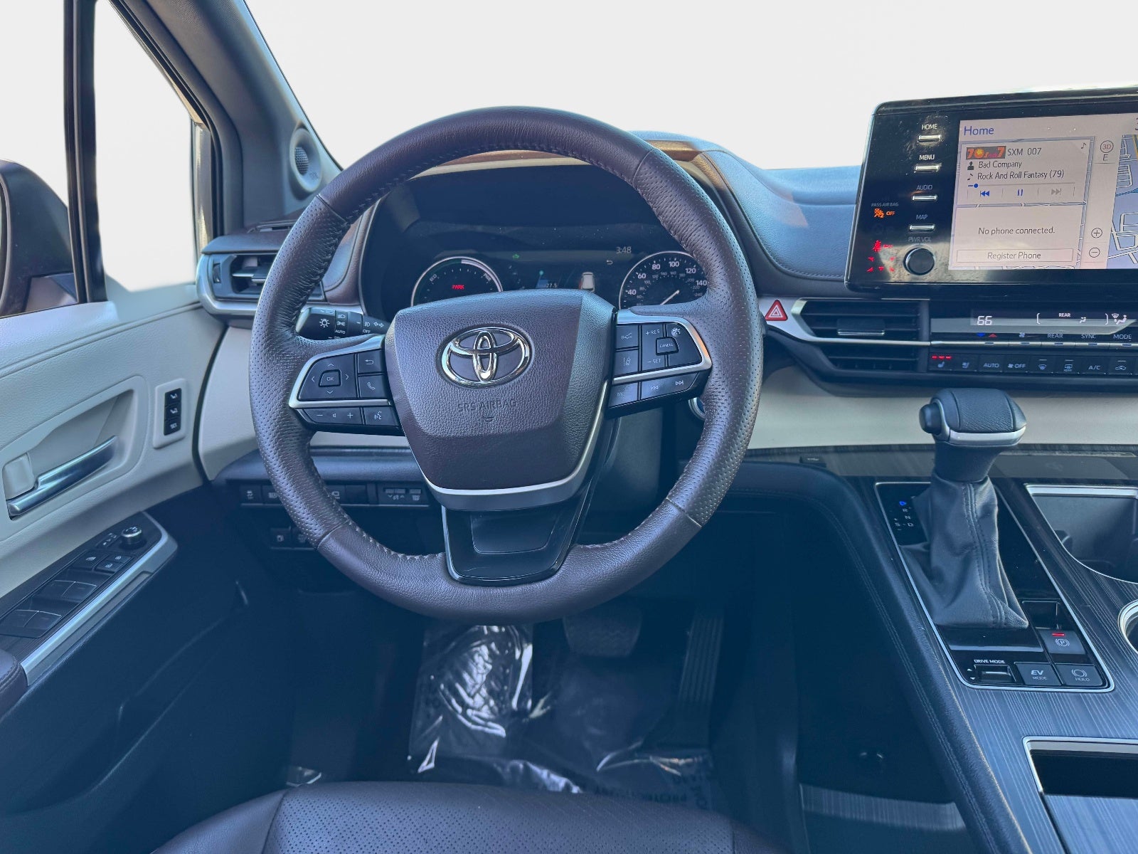 2023 Toyota Sienna Platinum 7 Passenger