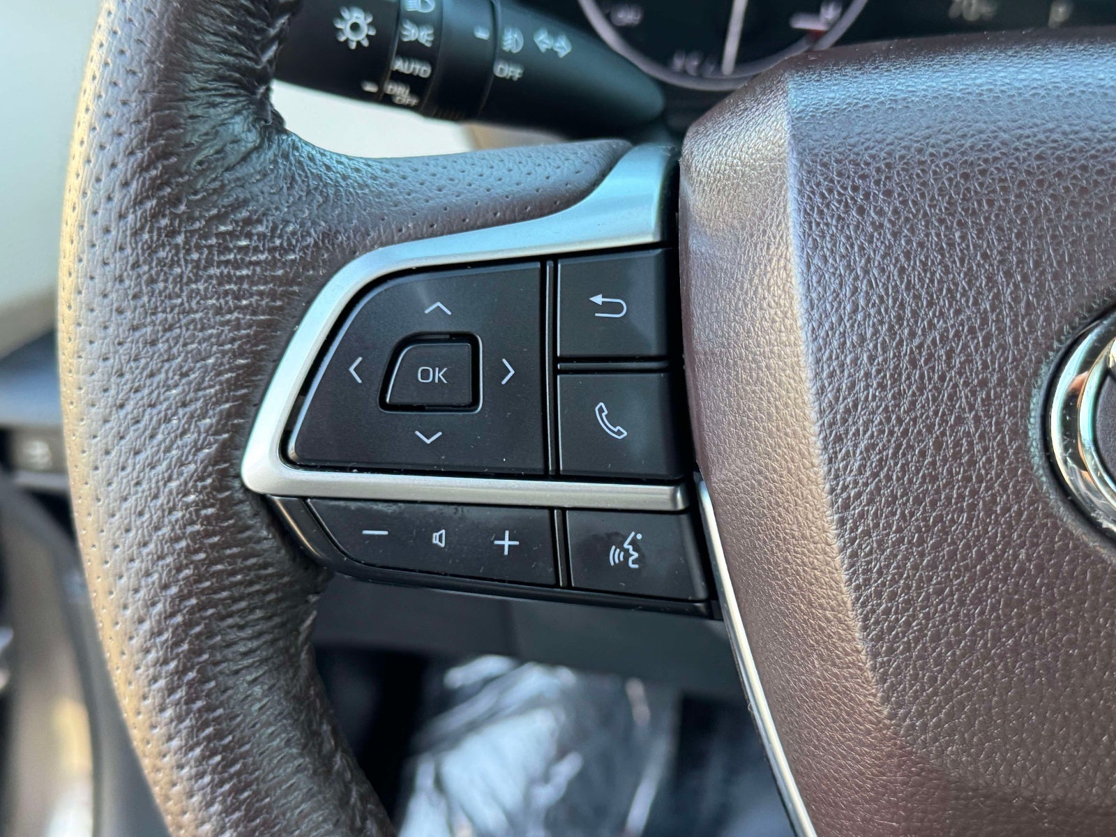 2023 Toyota Sienna Platinum 7 Passenger