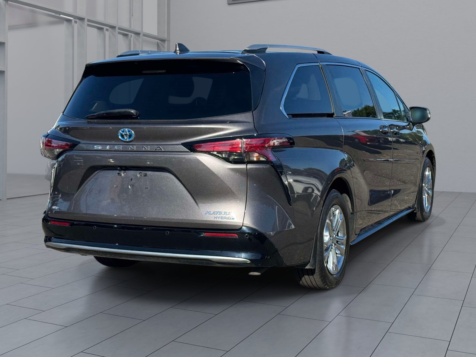 2023 Toyota Sienna Platinum 7 Passenger