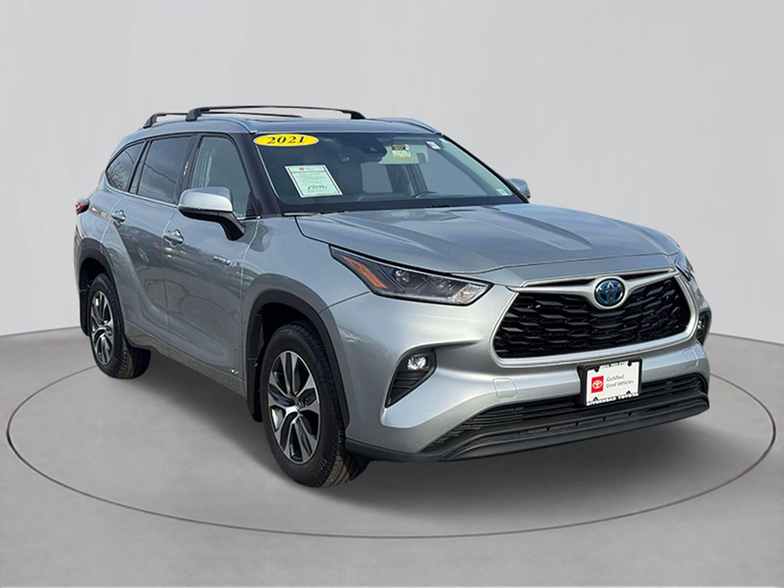 2021 Toyota Highlander Hybrid XLE