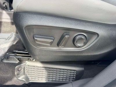 2024 Toyota Sienna XLE 7 Passenger