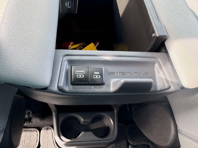 2024 Toyota Sienna XLE 7 Passenger
