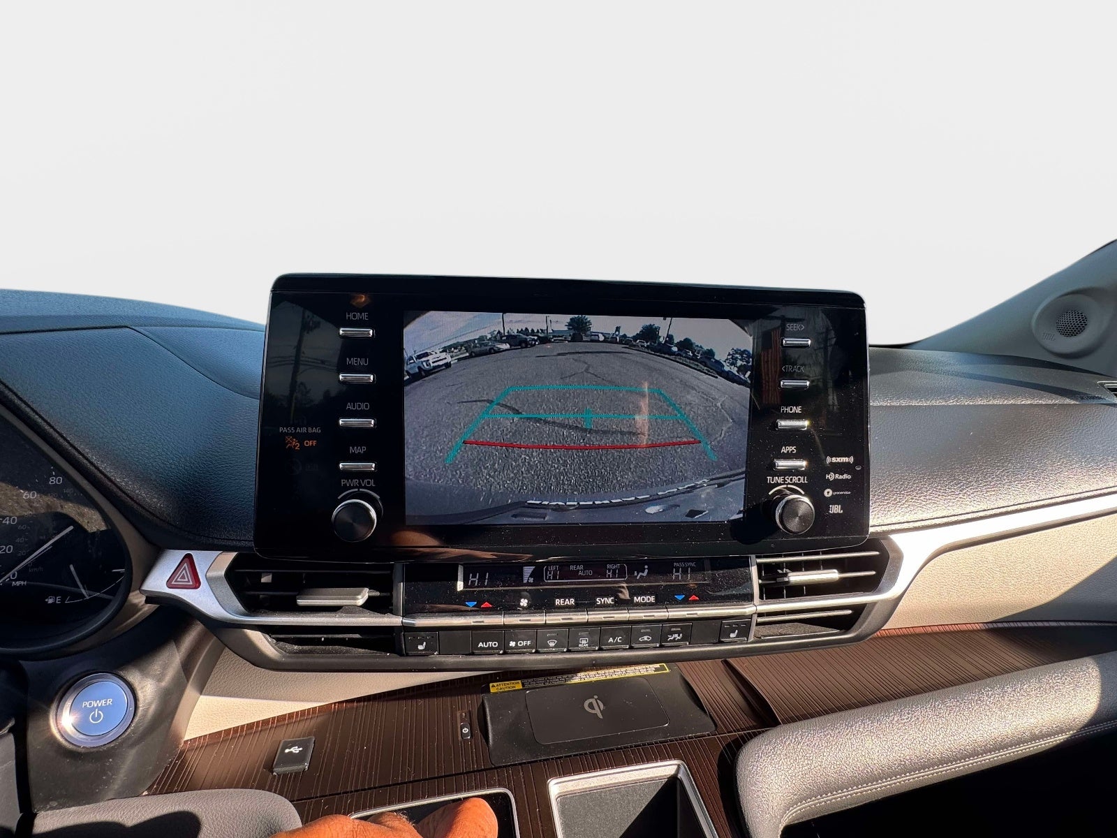 2023 Toyota Sienna XLE 7 Passenger