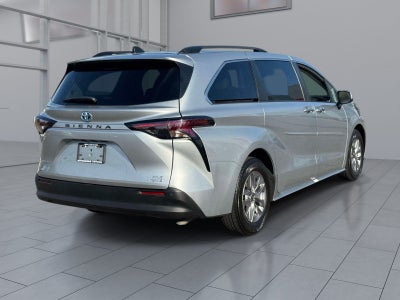 2023 Toyota Sienna XLE 7 Passenger
