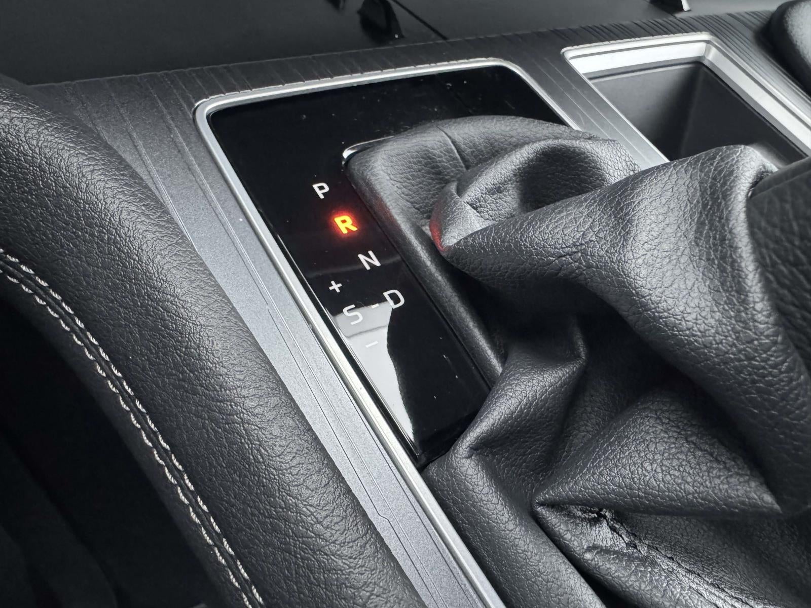 2025 Toyota Sienna XLE 7 Passenger