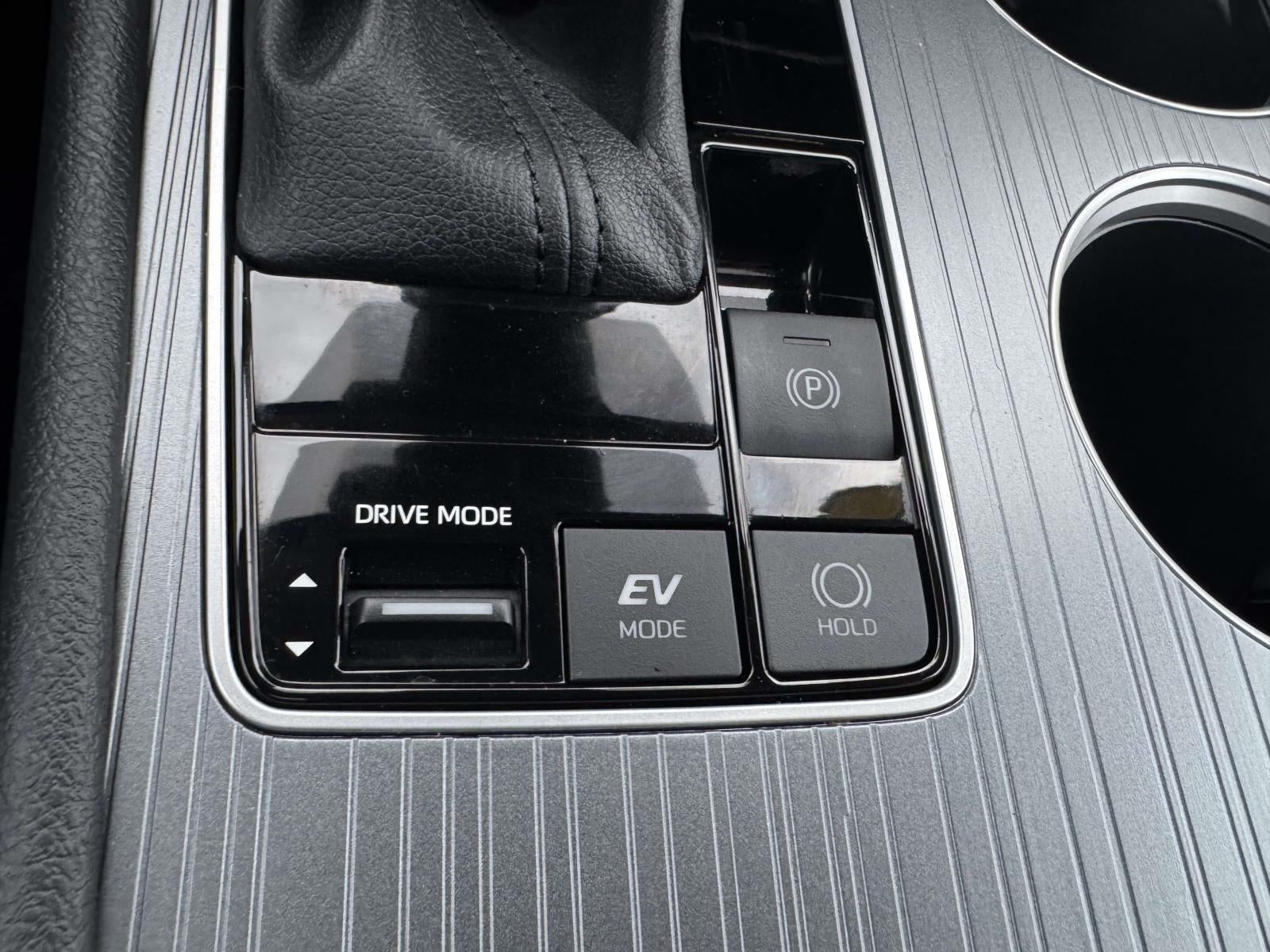 2025 Toyota Sienna XLE 7 Passenger