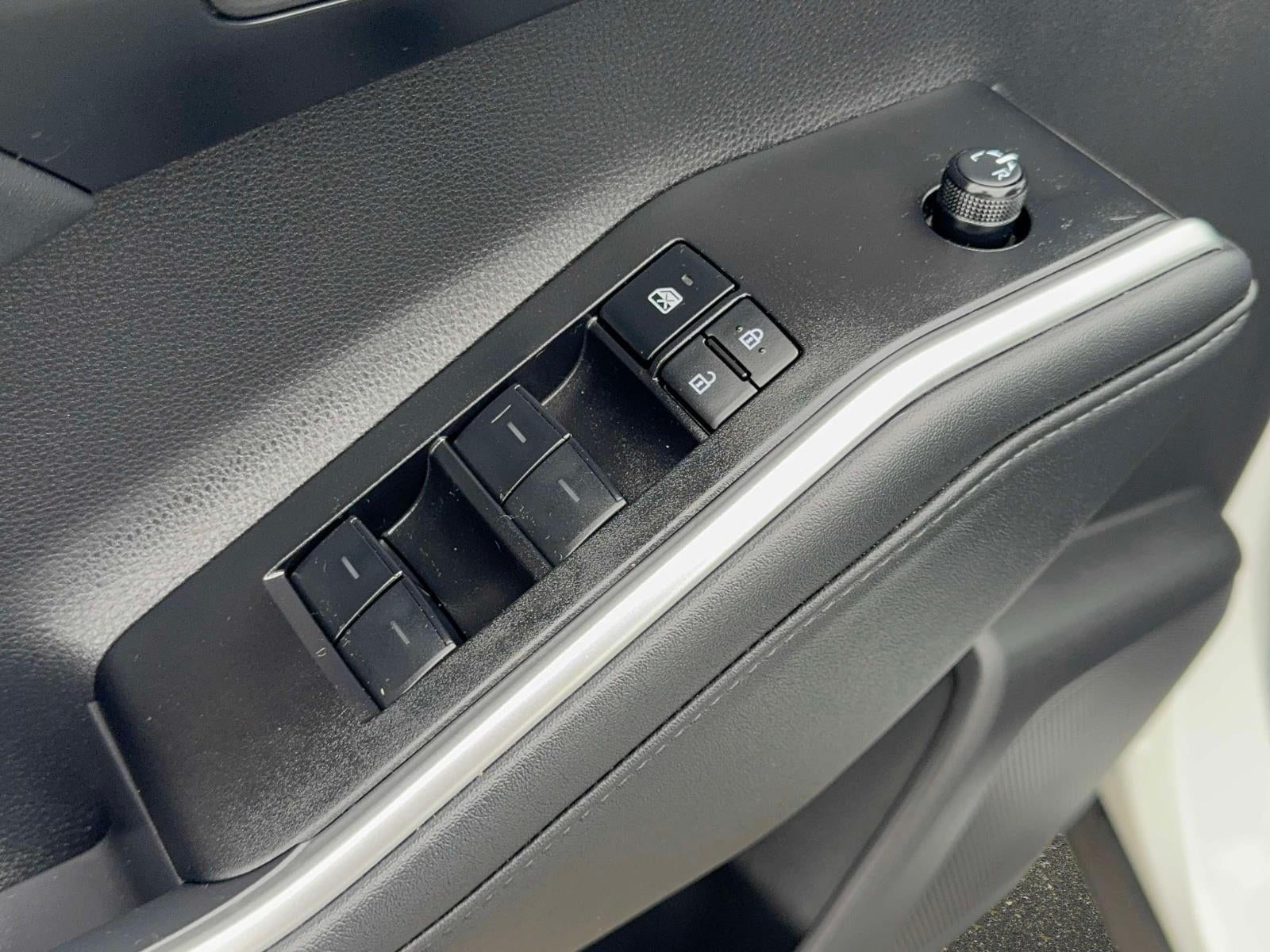 2025 Toyota Highlander Hybrid XLE