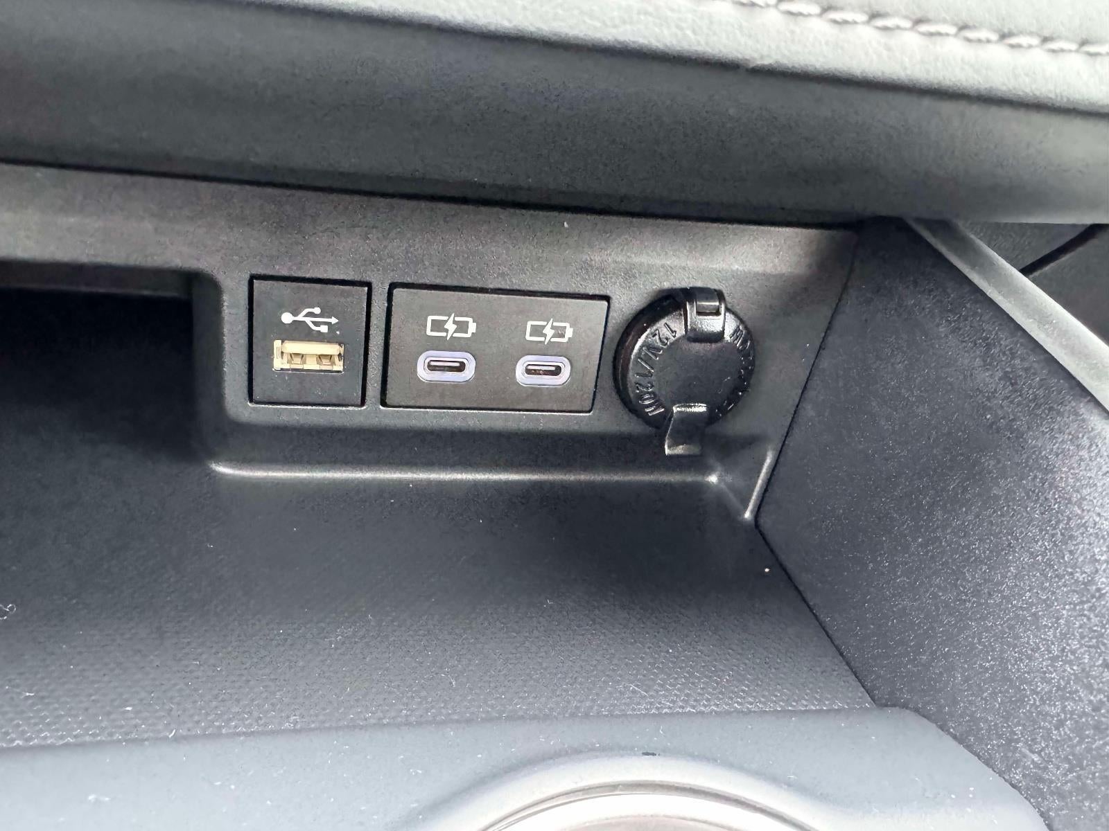 2025 Toyota Highlander Hybrid XLE