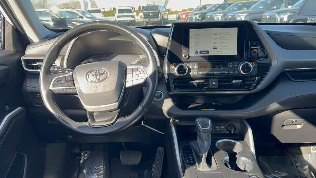 2023 Toyota Highlander Hybrid XLE