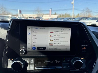 2023 Toyota Highlander Hybrid XLE