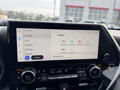 2024 Toyota Highlander Platinum