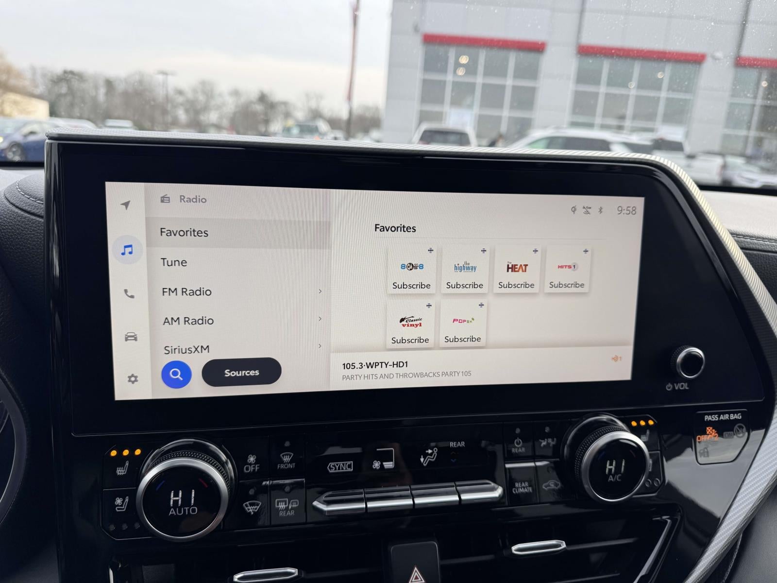 2024 Toyota Highlander Platinum