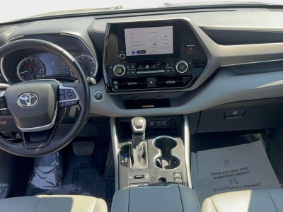 2023 Toyota Highlander XLE