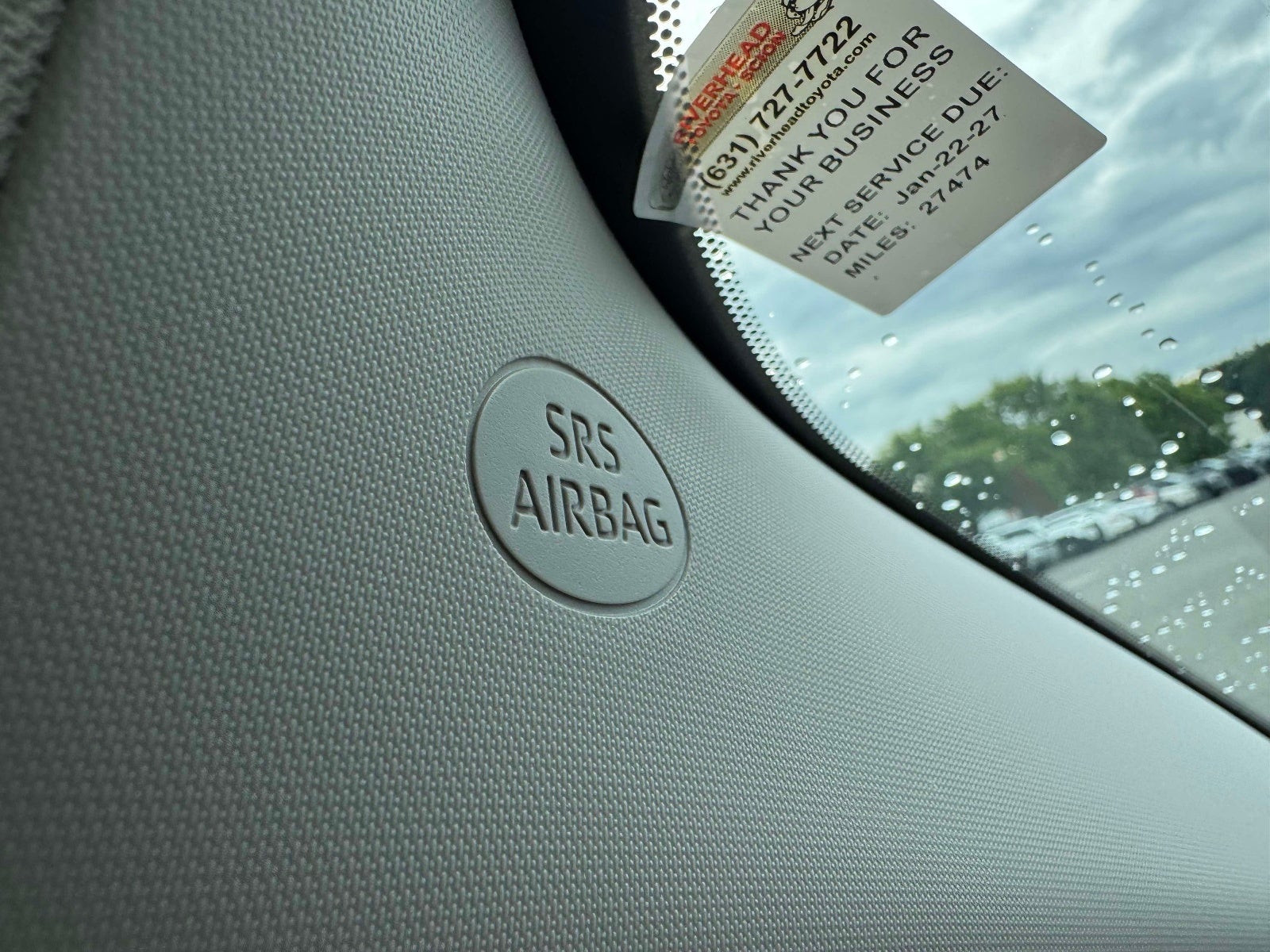 2023 Toyota Sienna LE 8 Passenger