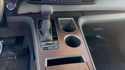 2023 Toyota Sienna LE 8 Passenger