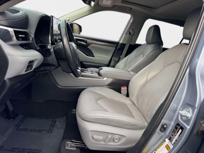 2023 Toyota Highlander Hybrid Limited