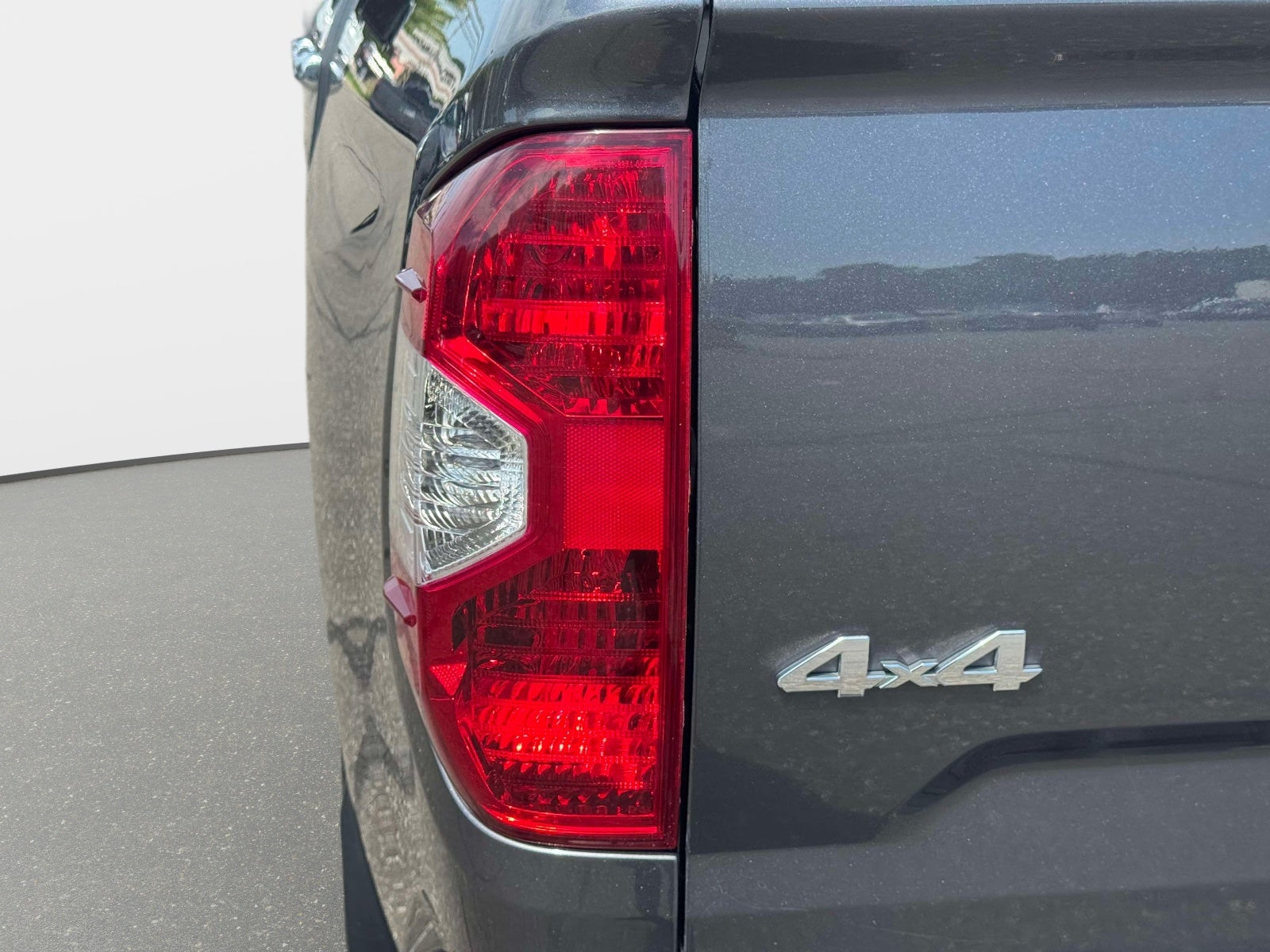 2018 Toyota Tundra Platinum 5.7L V8