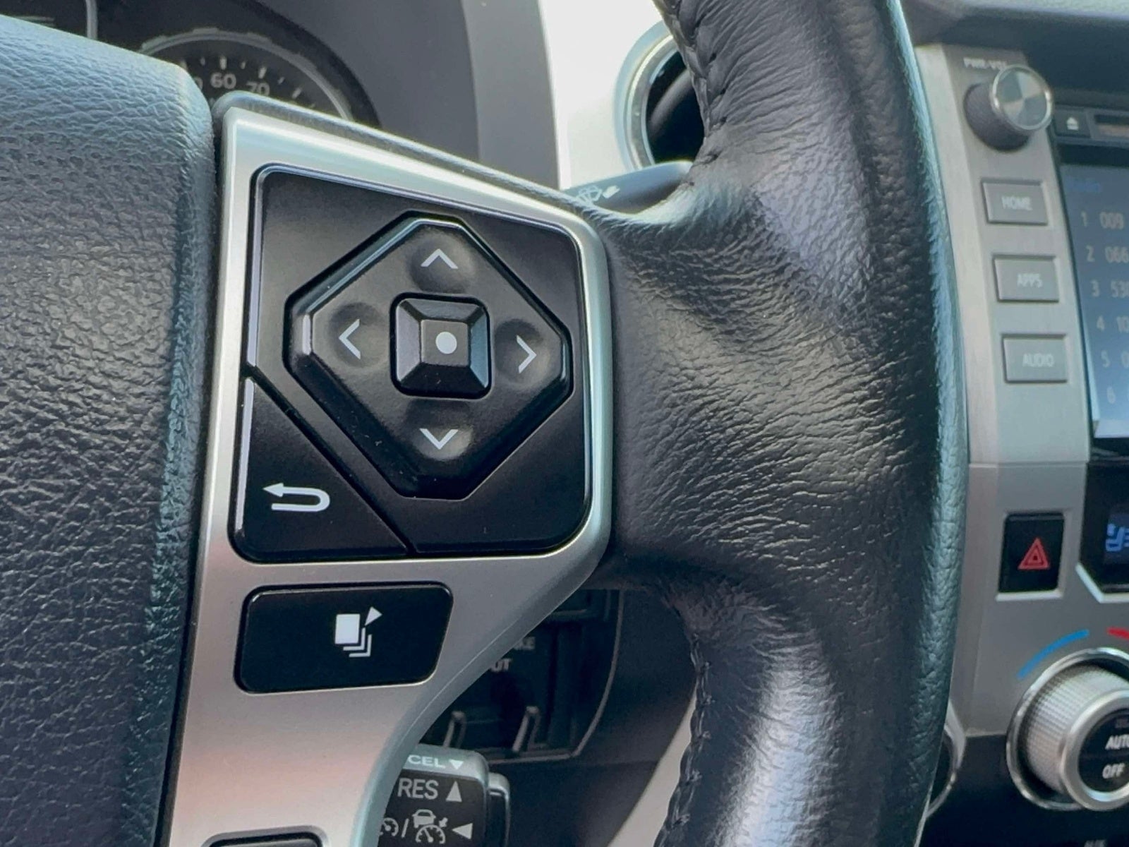 2018 Toyota Tundra Platinum 5.7L V8
