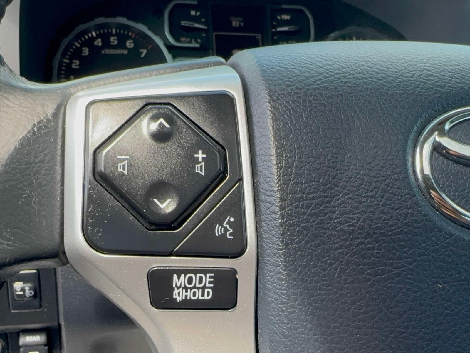 2018 Toyota Tundra Platinum 5.7L V8