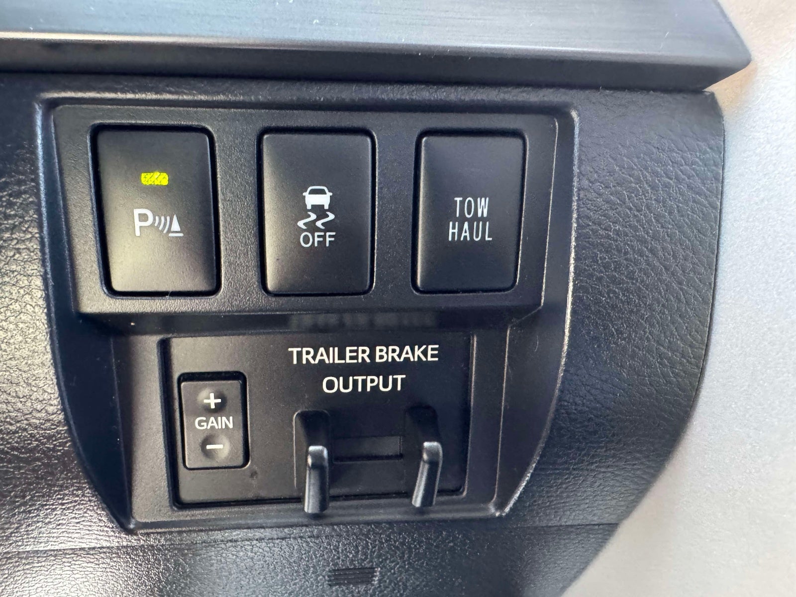2018 Toyota Tundra Platinum 5.7L V8