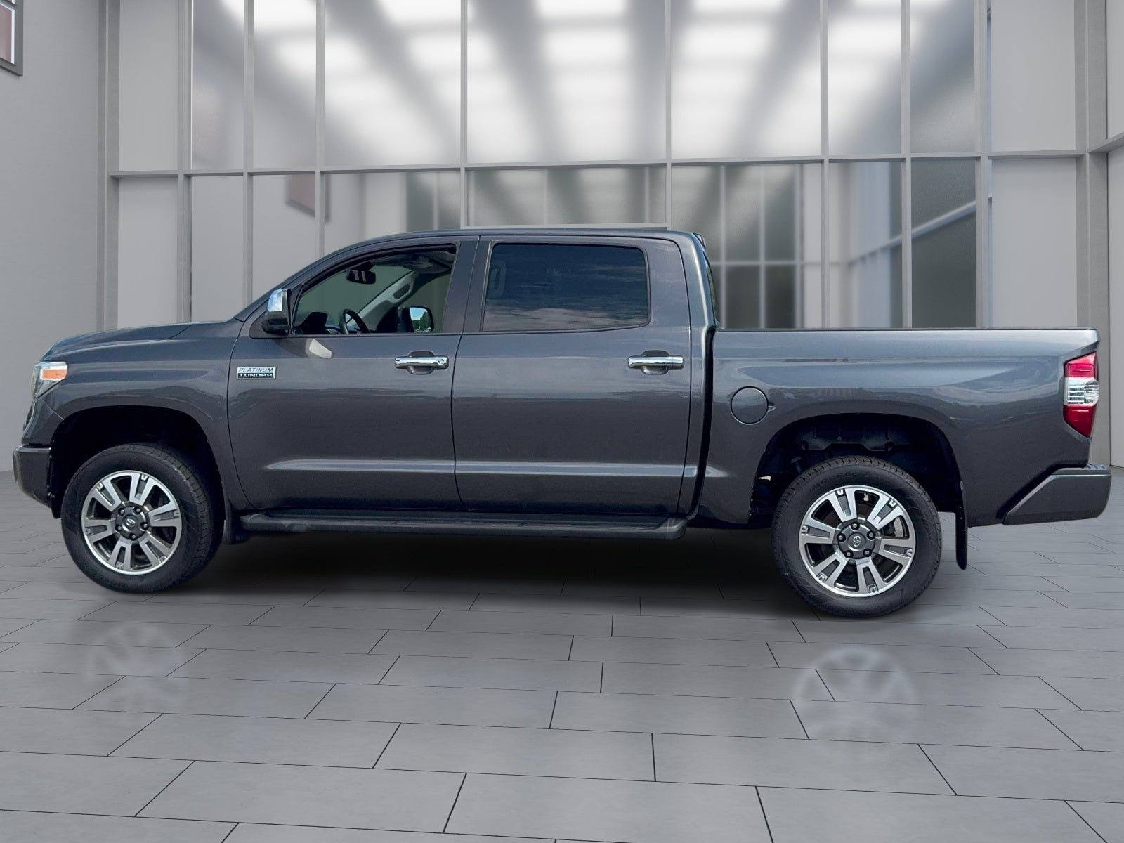 2018 Toyota Tundra Platinum 5.7L V8