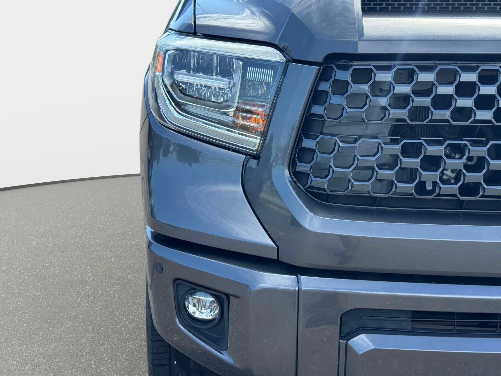 2018 Toyota Tundra Platinum 5.7L V8