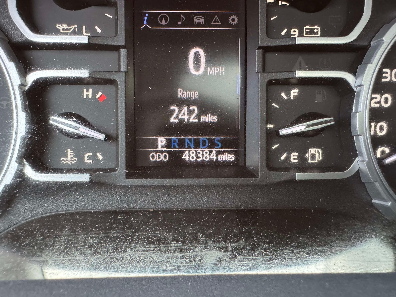 2020 Toyota Tundra Platinum 5.7L V8