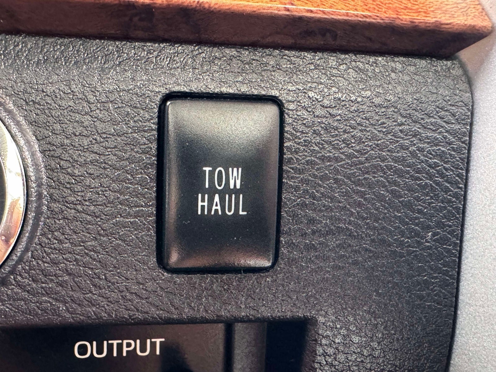 2020 Toyota Tundra Platinum 5.7L V8