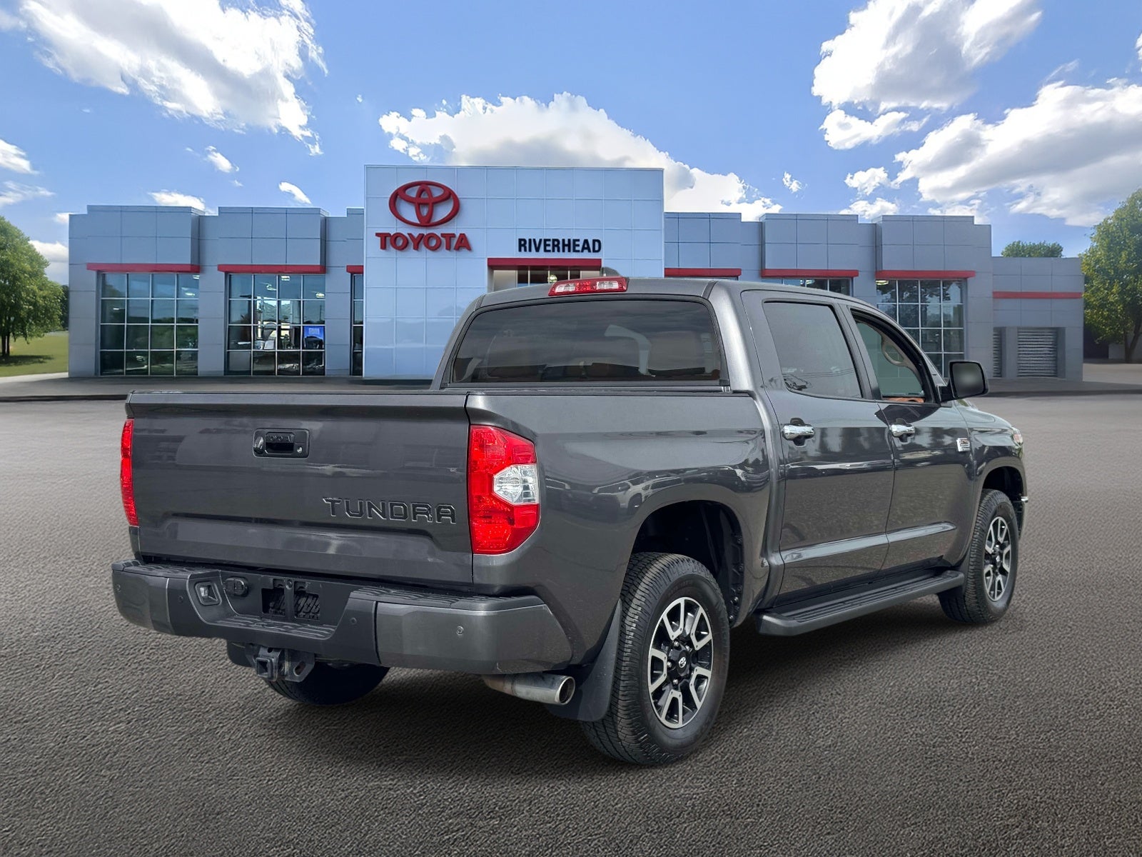 2020 Toyota Tundra Platinum 5.7L V8