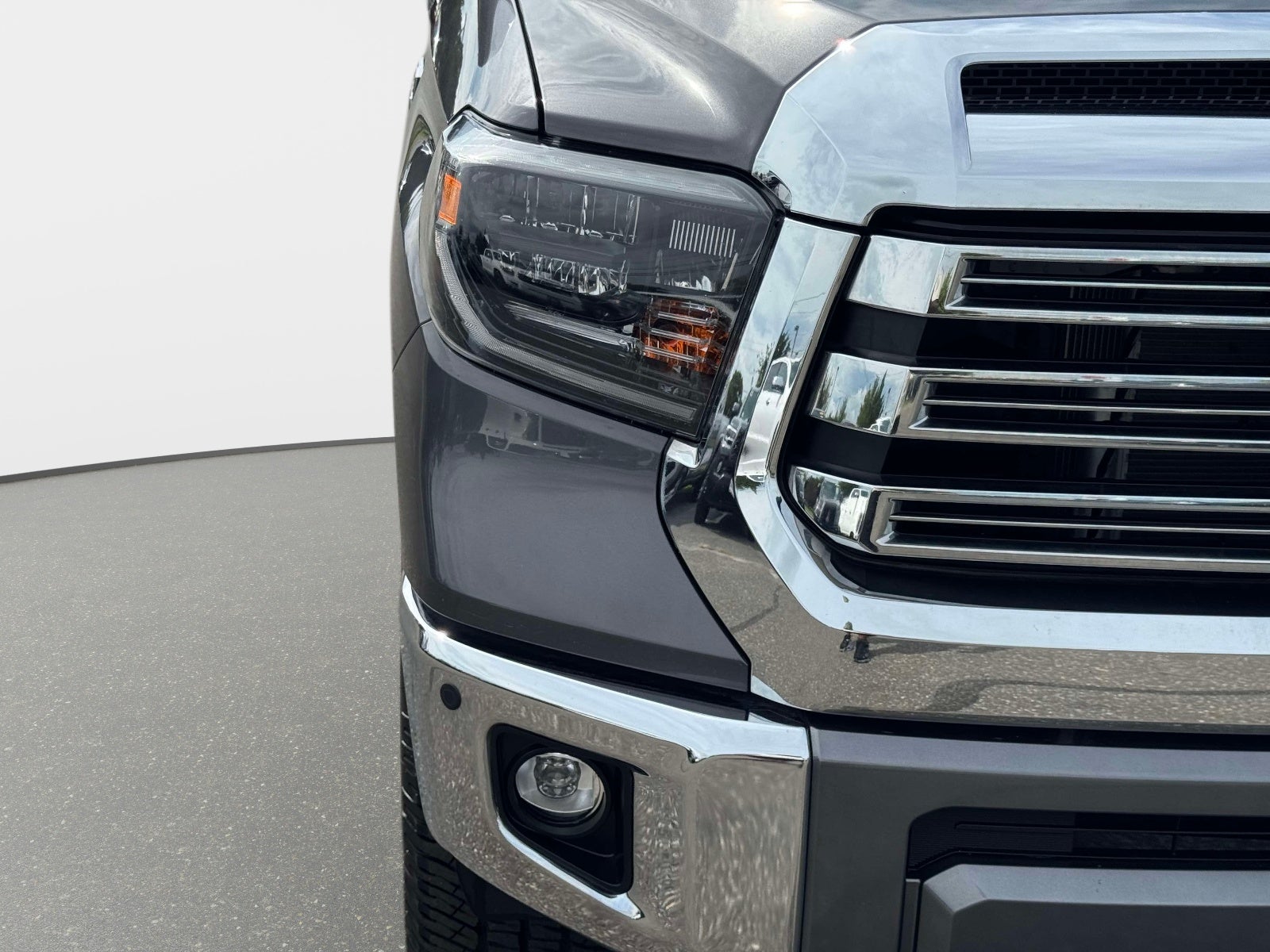2020 Toyota Tundra Platinum 5.7L V8