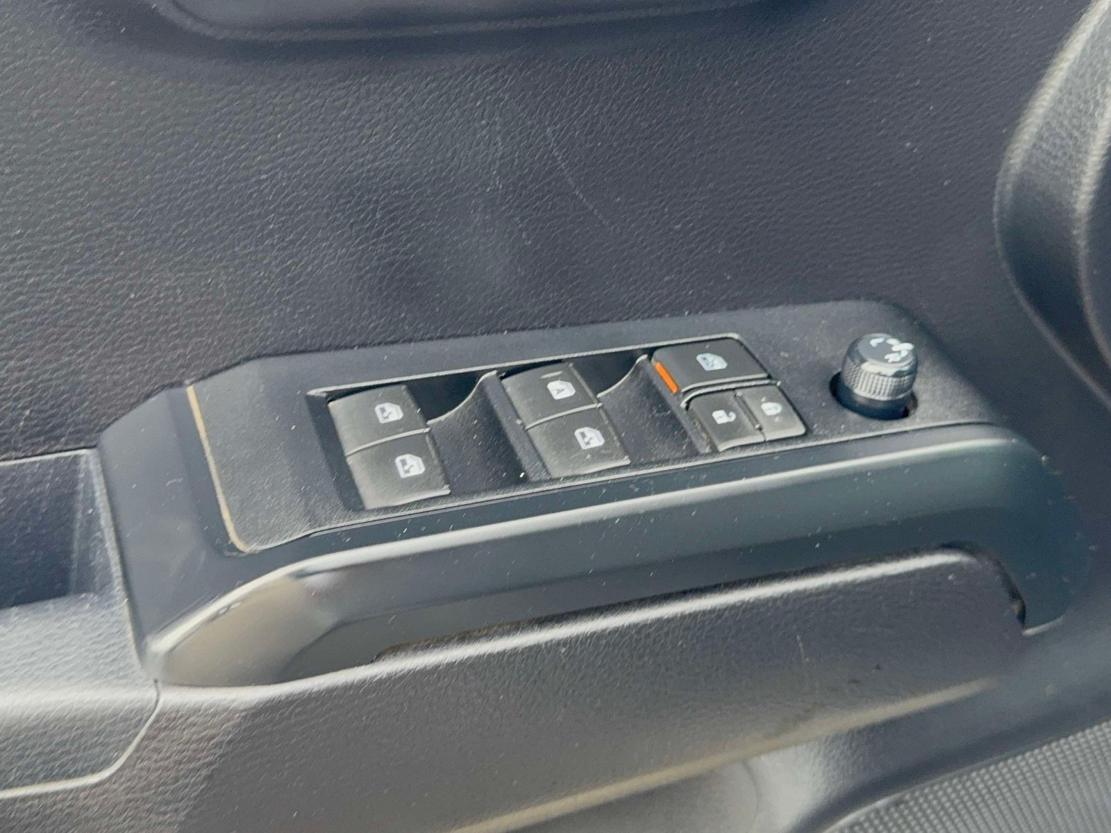 2021 Toyota Tacoma SR V6