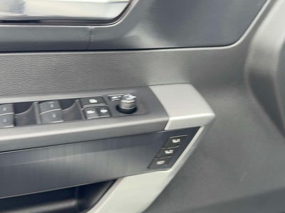 2025 Toyota Tundra Hybrid Platinum