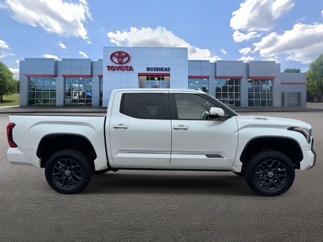 2025 Toyota Tundra Hybrid Platinum
