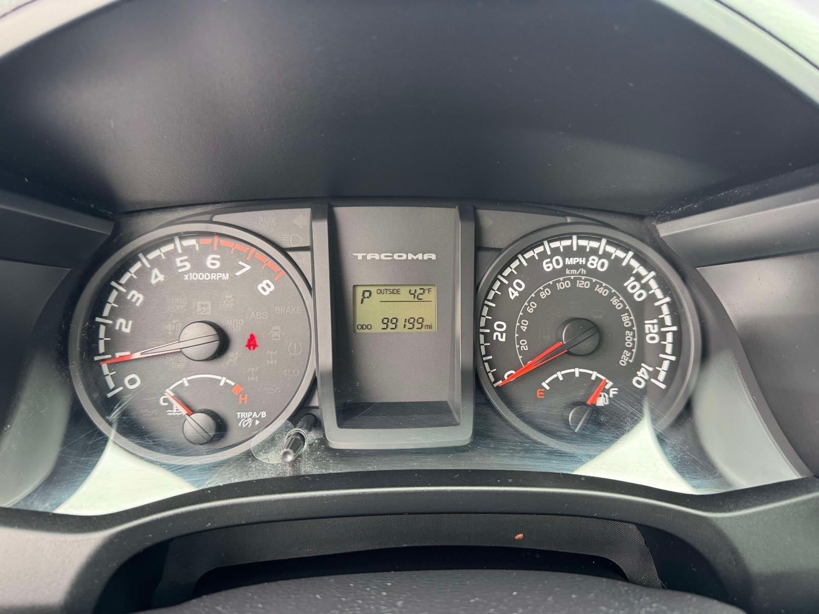 2016 Toyota Tacoma SR5